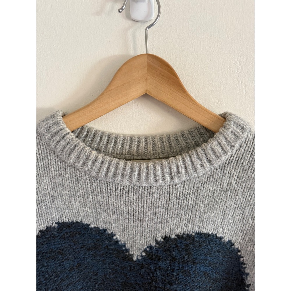 Sundance Gray Navy Blue Heart Intarsia Crewneck Sweater Womens Small - Picture 2 of 8